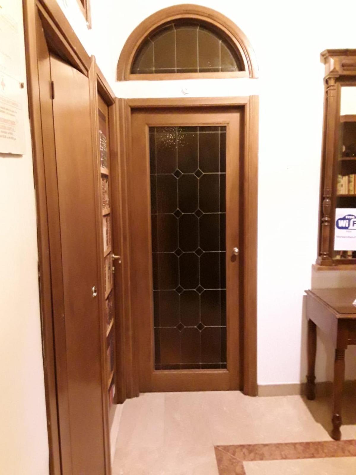 Monia Coliseum Apartment Rome Luaran gambar